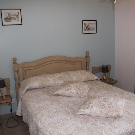 Monlezun Villa Eksteriør bilde